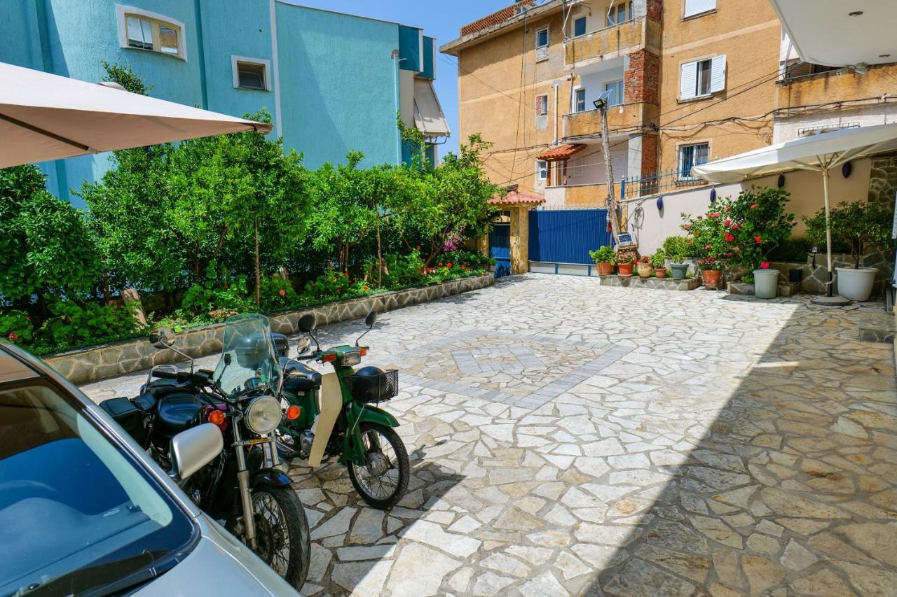 Elidon Apartments Sarande Exterior photo
